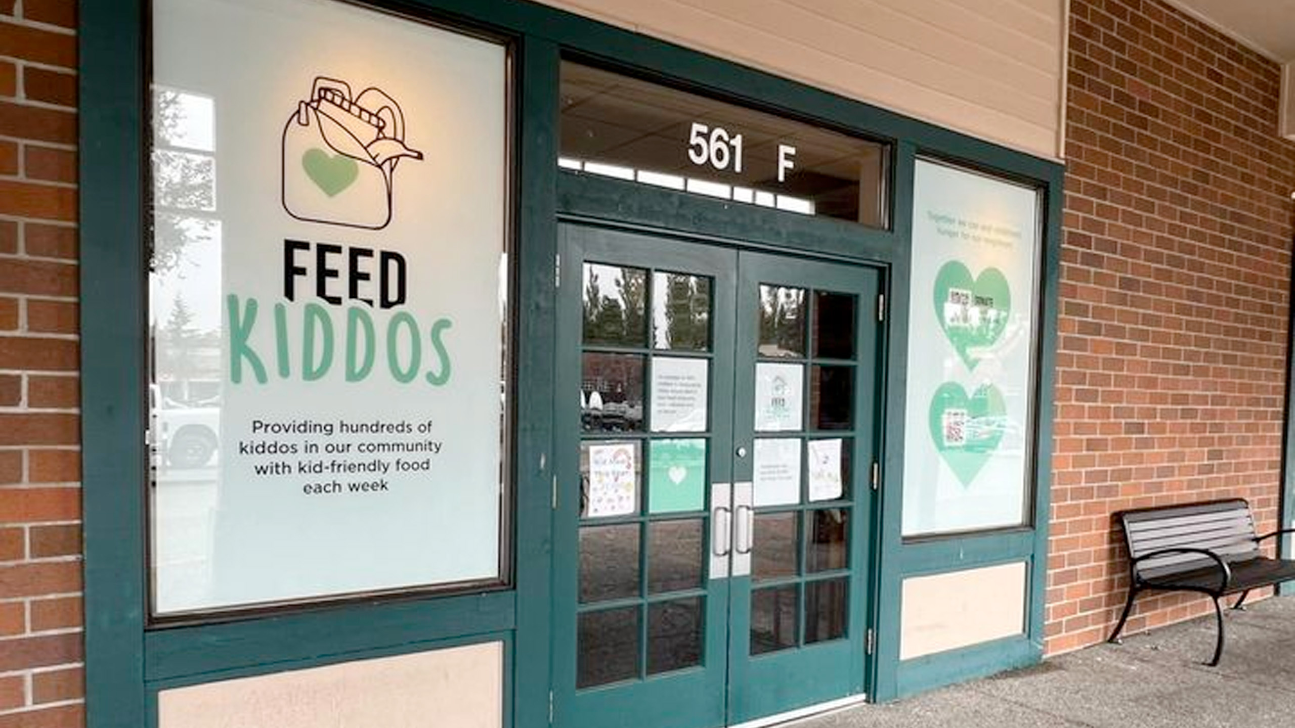 Lending a helping hand to feed every kiddo in Snoqualmie 1 Feed Kiddos Donation Center Signage 2560x1440 1